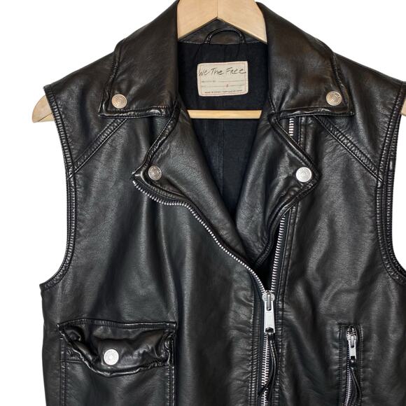 Free People Emilia Vegan Faux Leather Black Moto Vest size Small - Picture 4 of 7